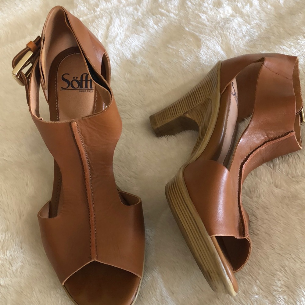 Sofft light brown size 8 1/2